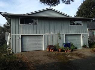 1751 NW 37th St, Lincoln City, OR