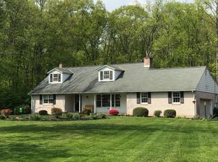 15 Frogtown Rd, Ottsville, PA 18942