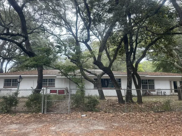 35 Comet St, Fort Walton Beach, FL 32548