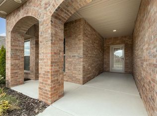 600 Gala Cir, Bentonville, AR 72712