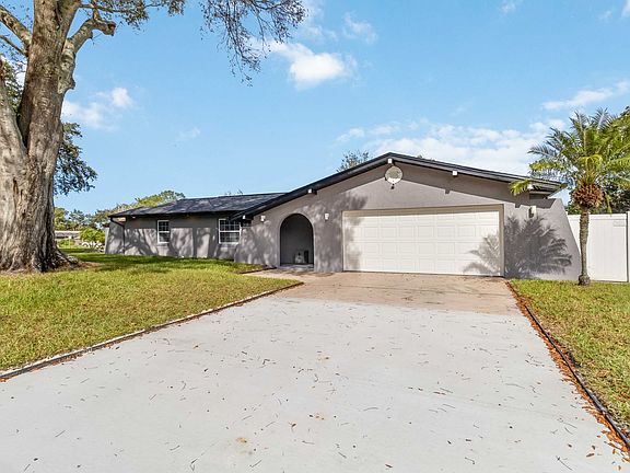 2nd image of 4706 Lake Trudy Dr