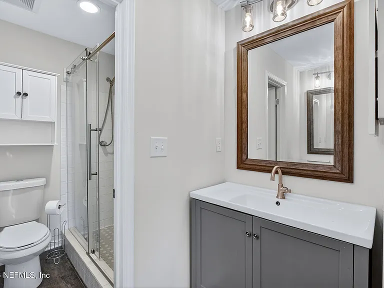 7701 Baymeadows Cir W #1052 — Photo 34