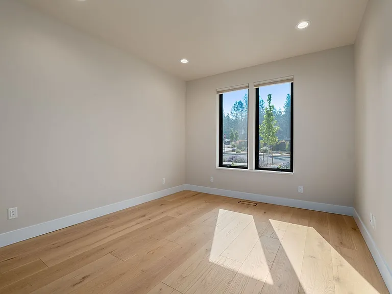 2971 NW Polarstar Ave — Photo 9