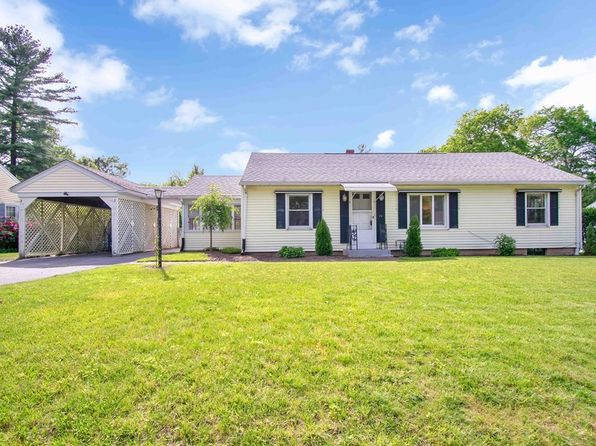 70 Kerry Dr