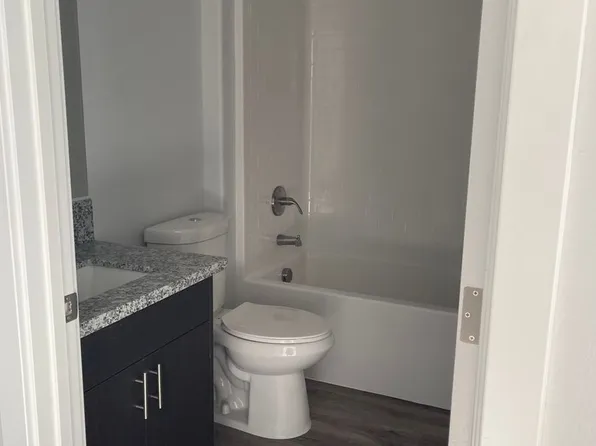 1420 S Ogallala St #3, Pahrump, NV 89048