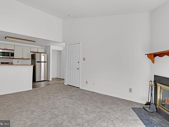 5th image of 79 Pheasant Meadow Dr