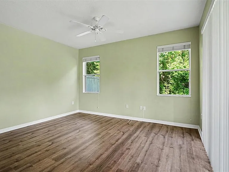 599 Lake Eagle Ln — Photo 5
