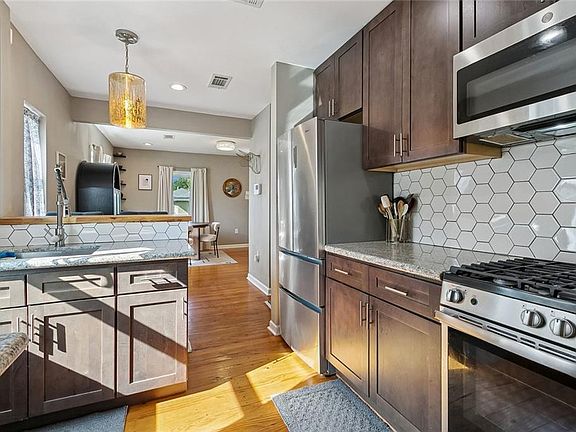 4th image of 4320 Morris Pl