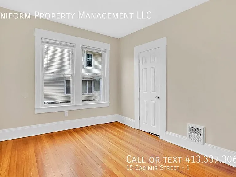 15 Casimir St #1 — Photo 28