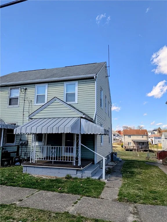545 Farnsworth Ave photo 1