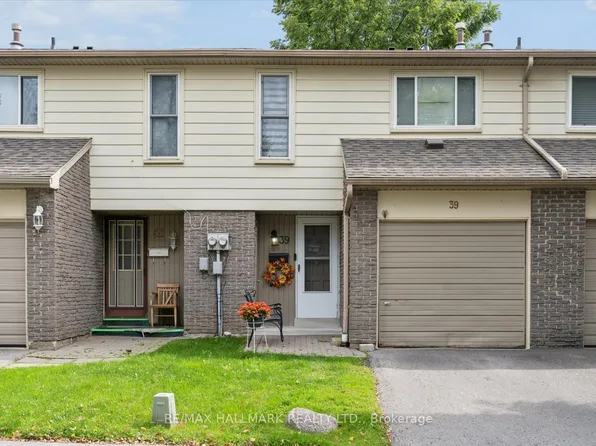 39 Camelot Way #69, Markham, ON L3P 3W2