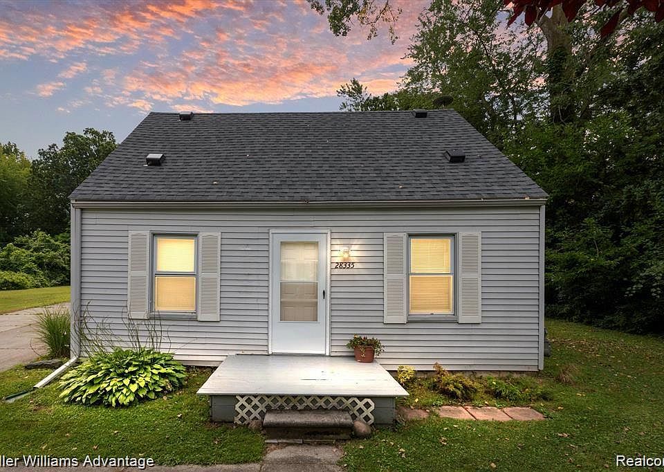 1st image of 28335 Eton St
