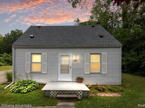 28335 Eton St, Westland, MI 48186