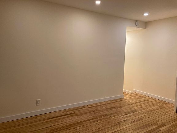 3rd image of 1274 1st Ave APT 7