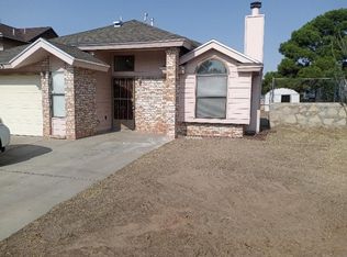 1653 Leroy Bonse Dr, El Paso, TX 79936