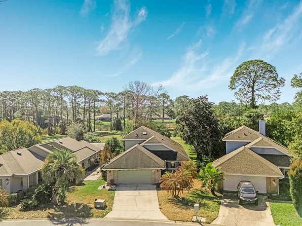 255 Braeburn Cir, Daytona Beach, FL 32114