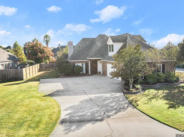 36450 Stanton Hall Ave, Denham Springs, LA 70706