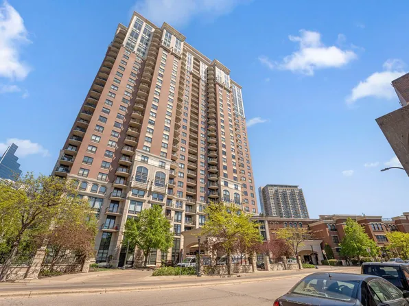500 Grant St E #1402, Minneapolis, MN 55404