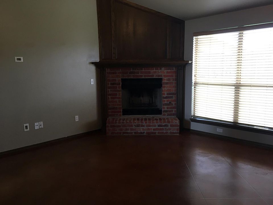 1st image of 9200 Crooked Creek Ln