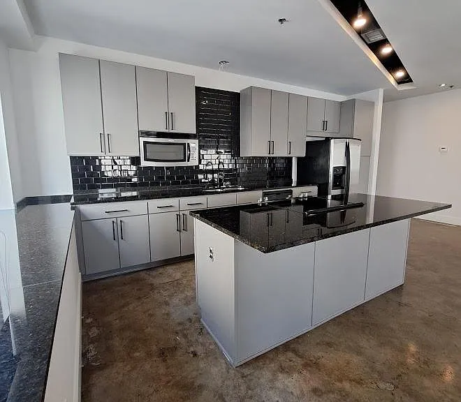 Dallas Power and Light Lofts — Photo 1