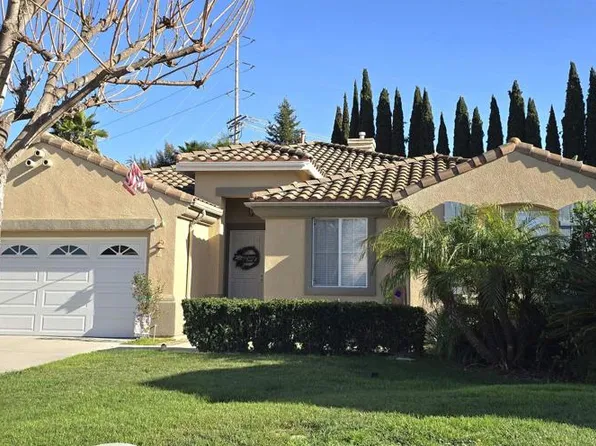 4901 Tropea St, Oceanside, CA 92057
