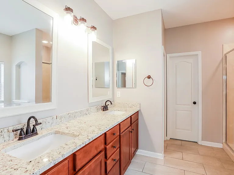 4856 Monroe Forest Dr — Photo 14