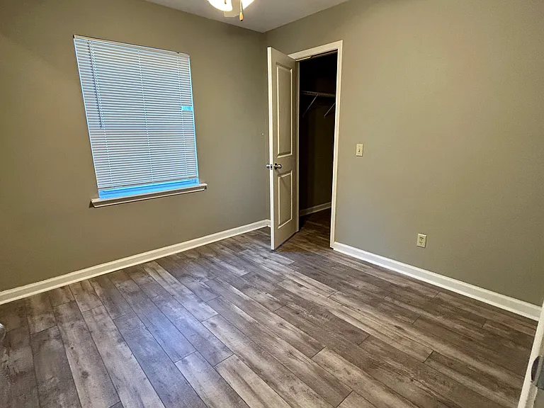 135 Countryview Ln — Photo 9