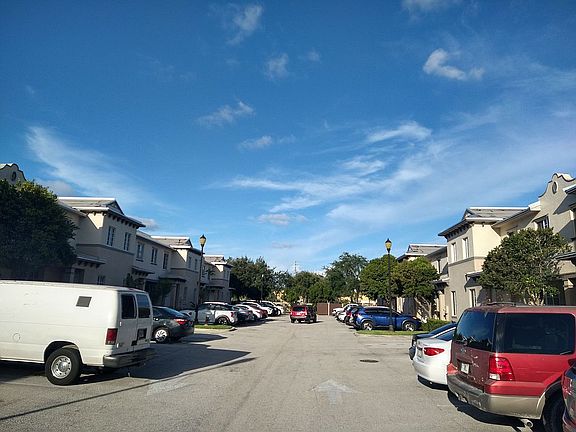 4th image of 1971 Freeport Dr