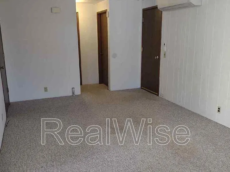 1132 NE Barager Ave — Photo 12