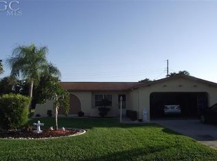 206 SE 44th Ter, Cape Coral, FL 33904