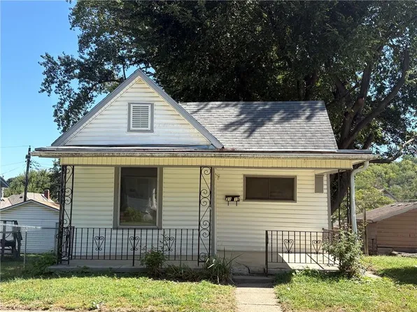 3115 N 10th St, Saint Joseph, MO 64505