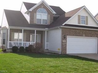 32887 Walnut Dr, Avon, OH