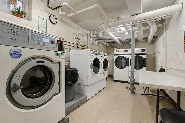 Rented by Bond New York | media 16