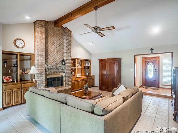 3rd image of 13312 Vista Arroyo