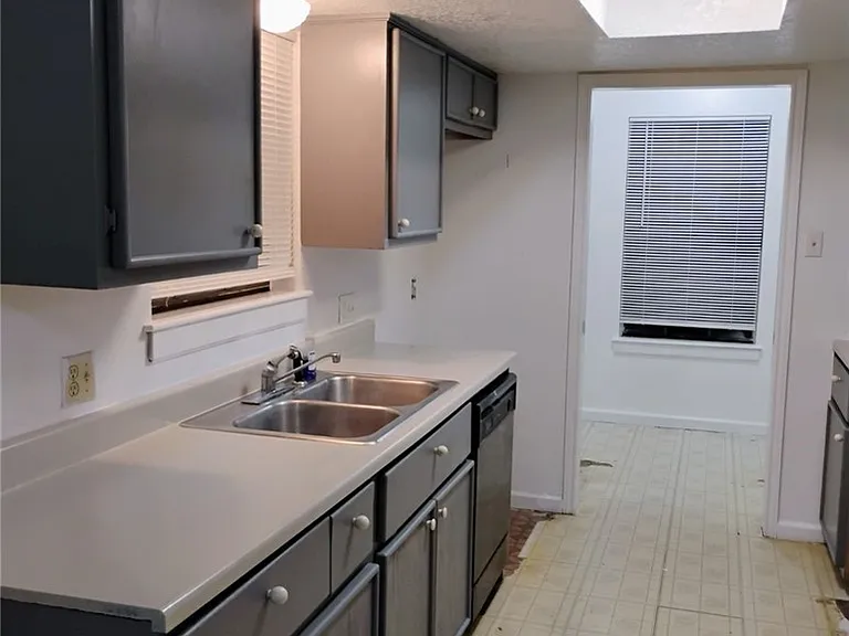 209 Orchard St — Photo 1