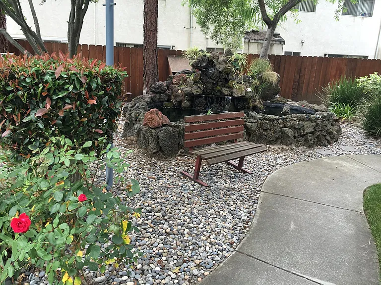 22509 Center St — Photo 12