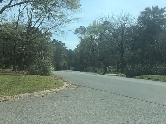 5th image of 1502 Skyline Dr