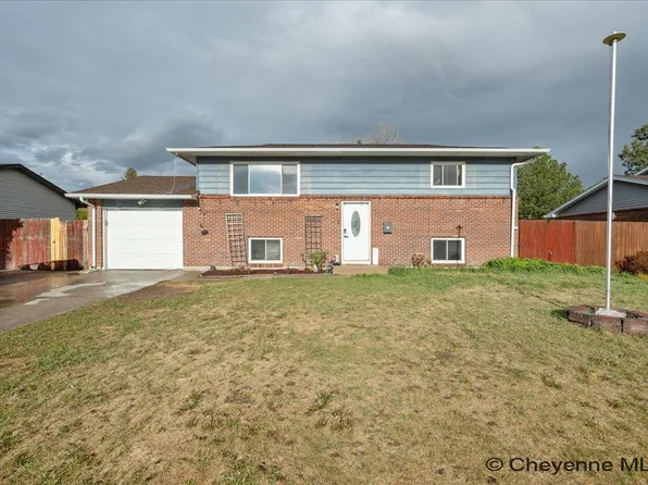 4729 Linden Way, Cheyenne, WY 82009