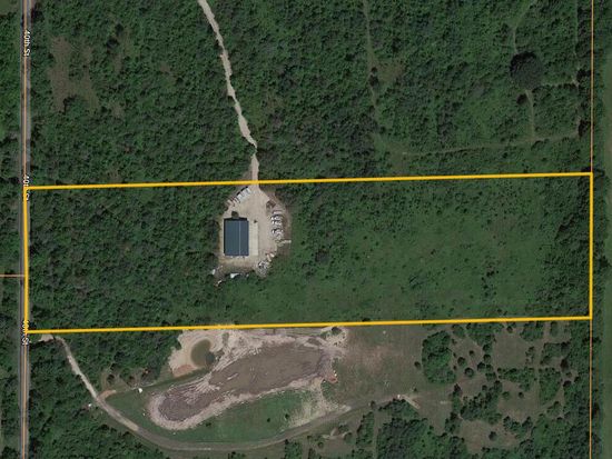 42833 40th St, Paw Paw, MI 49079