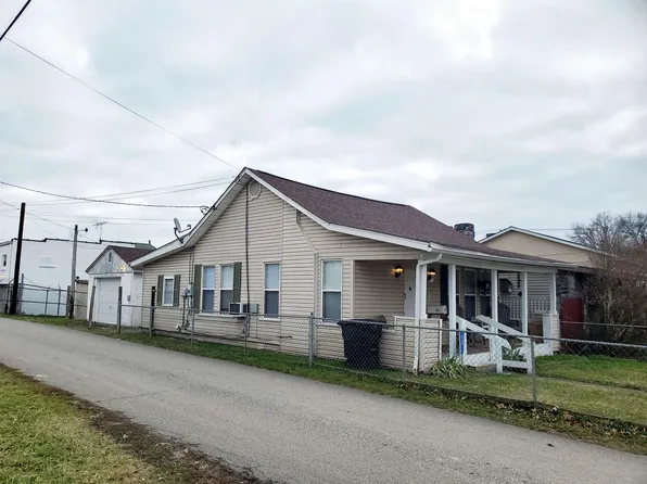 421 9th St W, Huntington, WV 25704