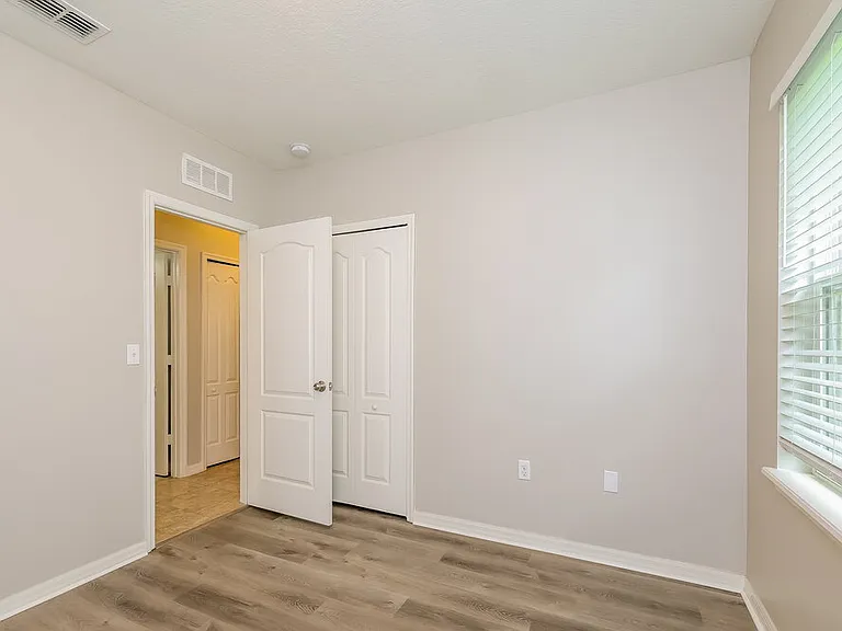 4804 Ashurst St — Photo 14