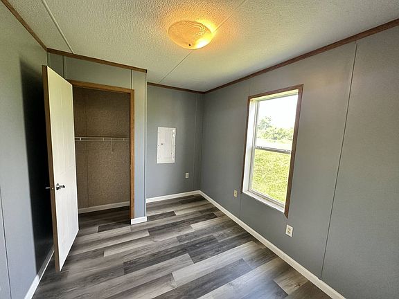 2nd image of 2801 1st Ave Lot 12