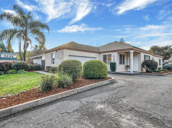 135 Elodia Circle, Napa, CA 94558