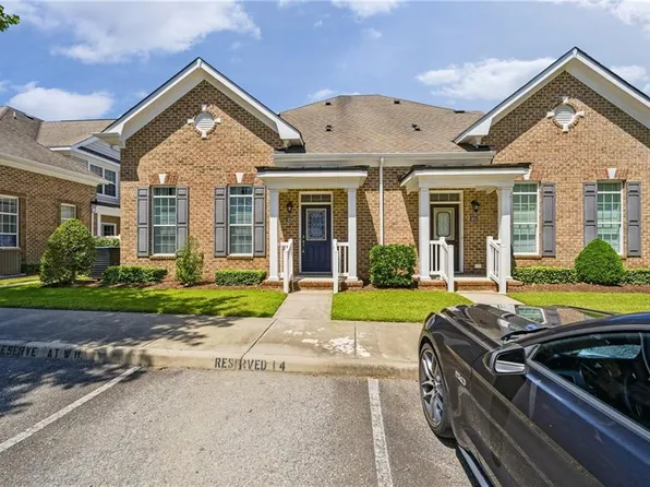 1029 Warrington Blvd, Chesapeake, VA 23320