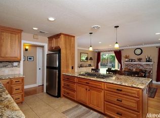 4904 Heatherdale Ln, Carmichael, CA 95608