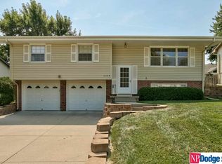 11129 Farnam St, Omaha, NE 68154