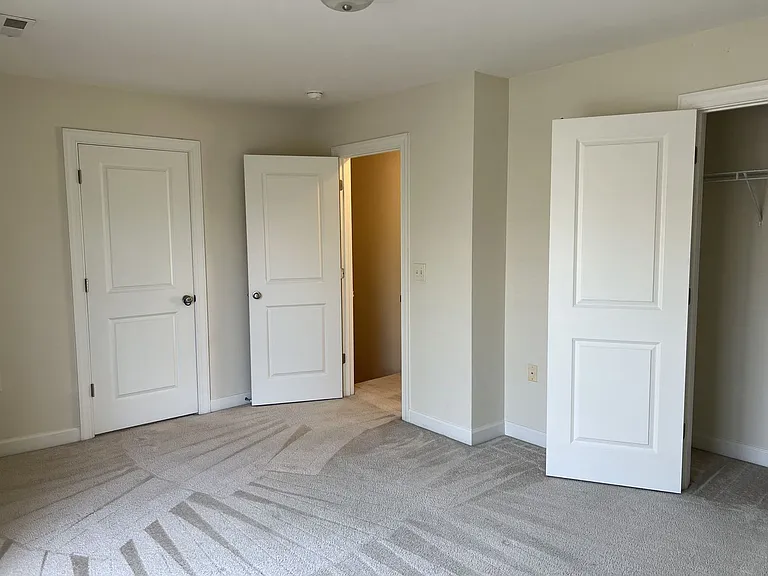 354 Summergate Dr — Photo 12