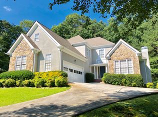 100 Fourche Pl, Lilburn, GA 30047