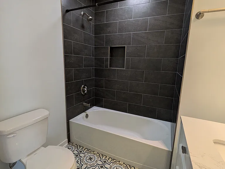 3302 Kensington Ave #3304 — Photo 9