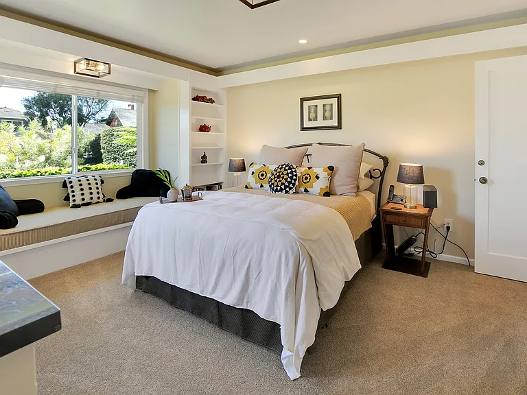 26224 Hilltop Pl — Photo 41